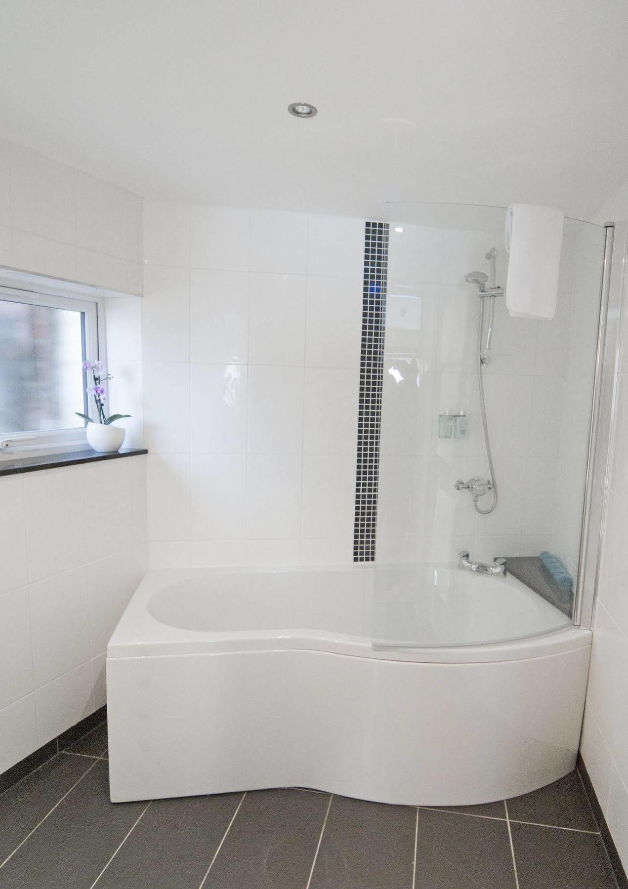Castle Limes Hotel Warwick  Ngoại thất bức ảnh