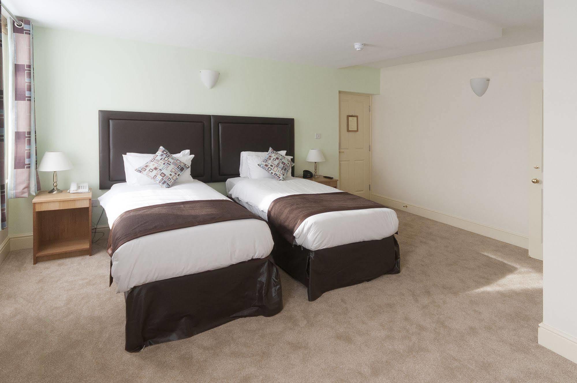 Castle Limes Hotel Warwick  Ngoại thất bức ảnh